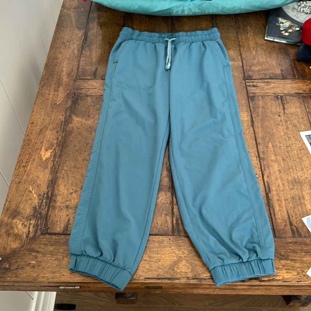 Athleta Girl S/7 joggers
